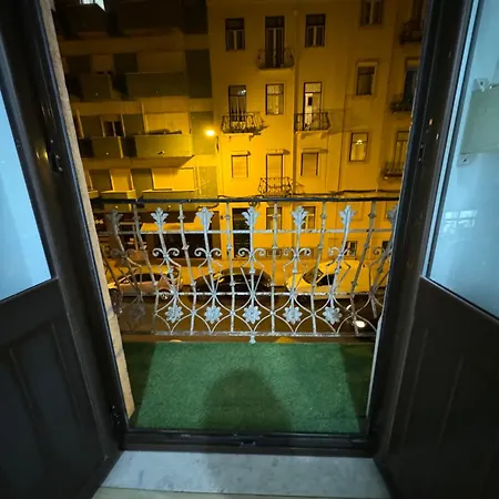 Metro Arroios 22 Gæstehus